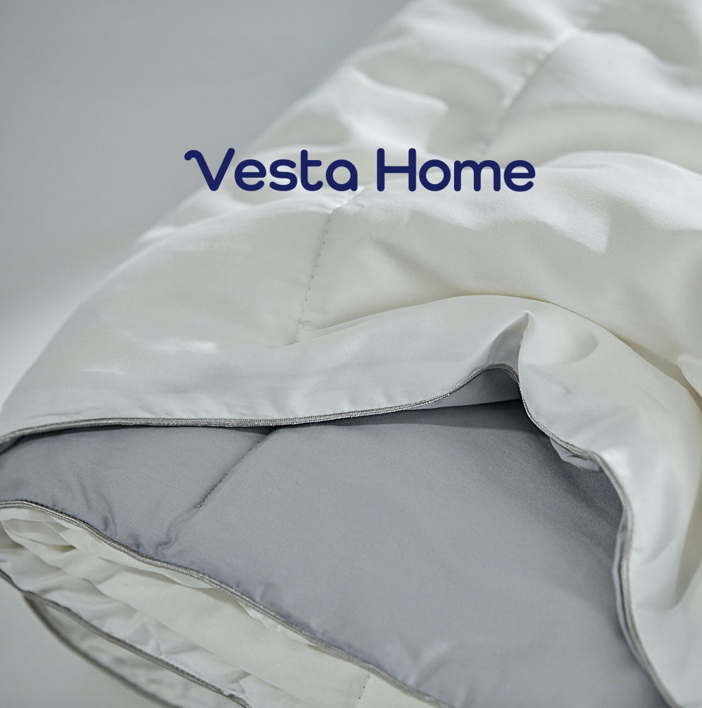 Vesta Home Thermostatic Silk Quilt