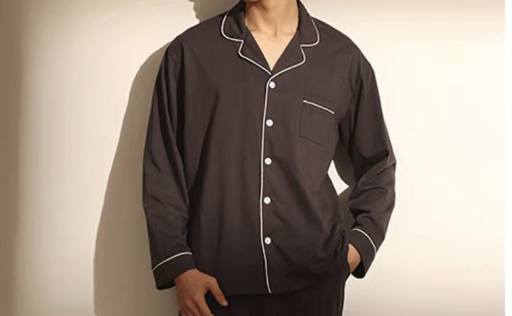 Spring and autumn long sleeved pajamas