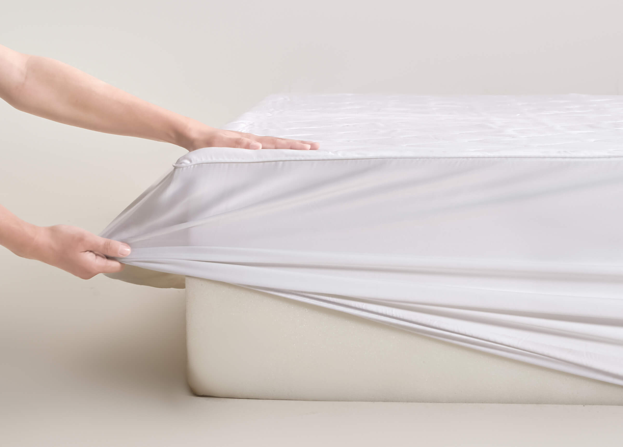 SuperBamboo™ Plush Cooling Mattress Pad | Sustainable Duvets