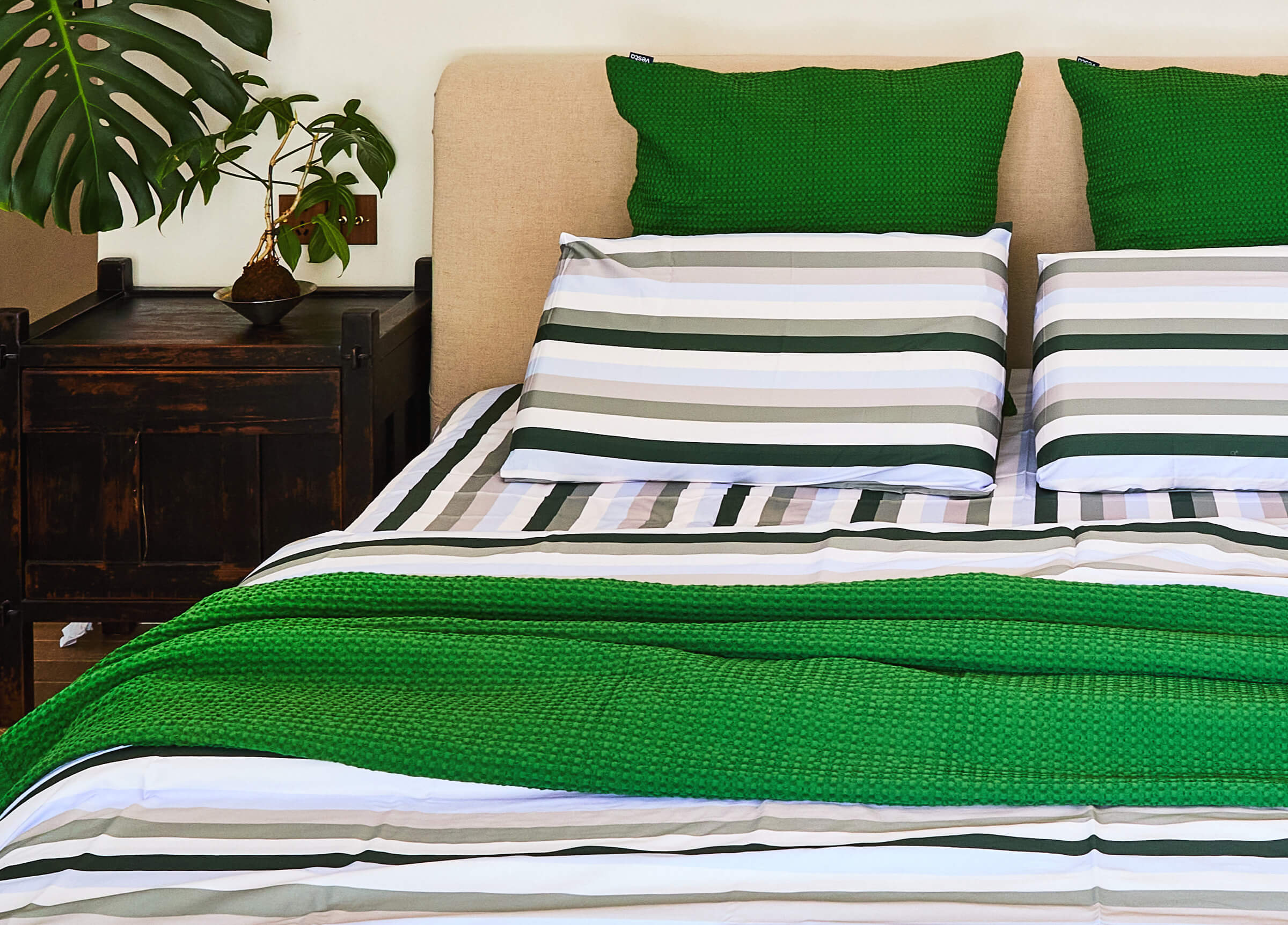 5-Pc Square Throw Pillow & Weave Blanket Set