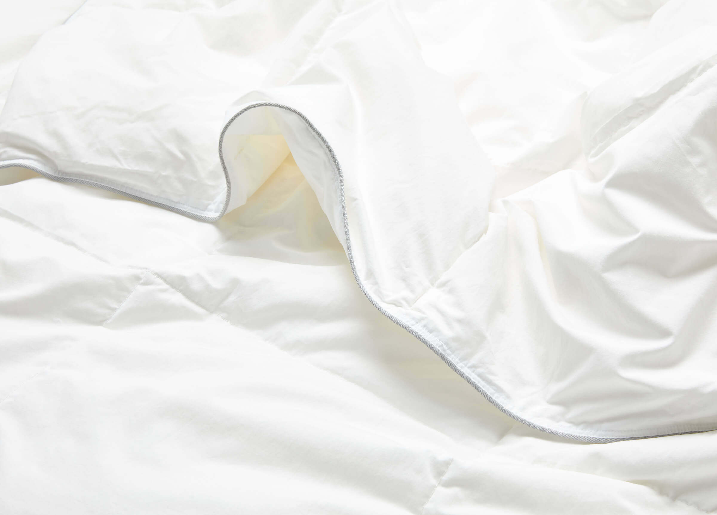 Hungarian Goose Down Lightweight Cooling Blanket