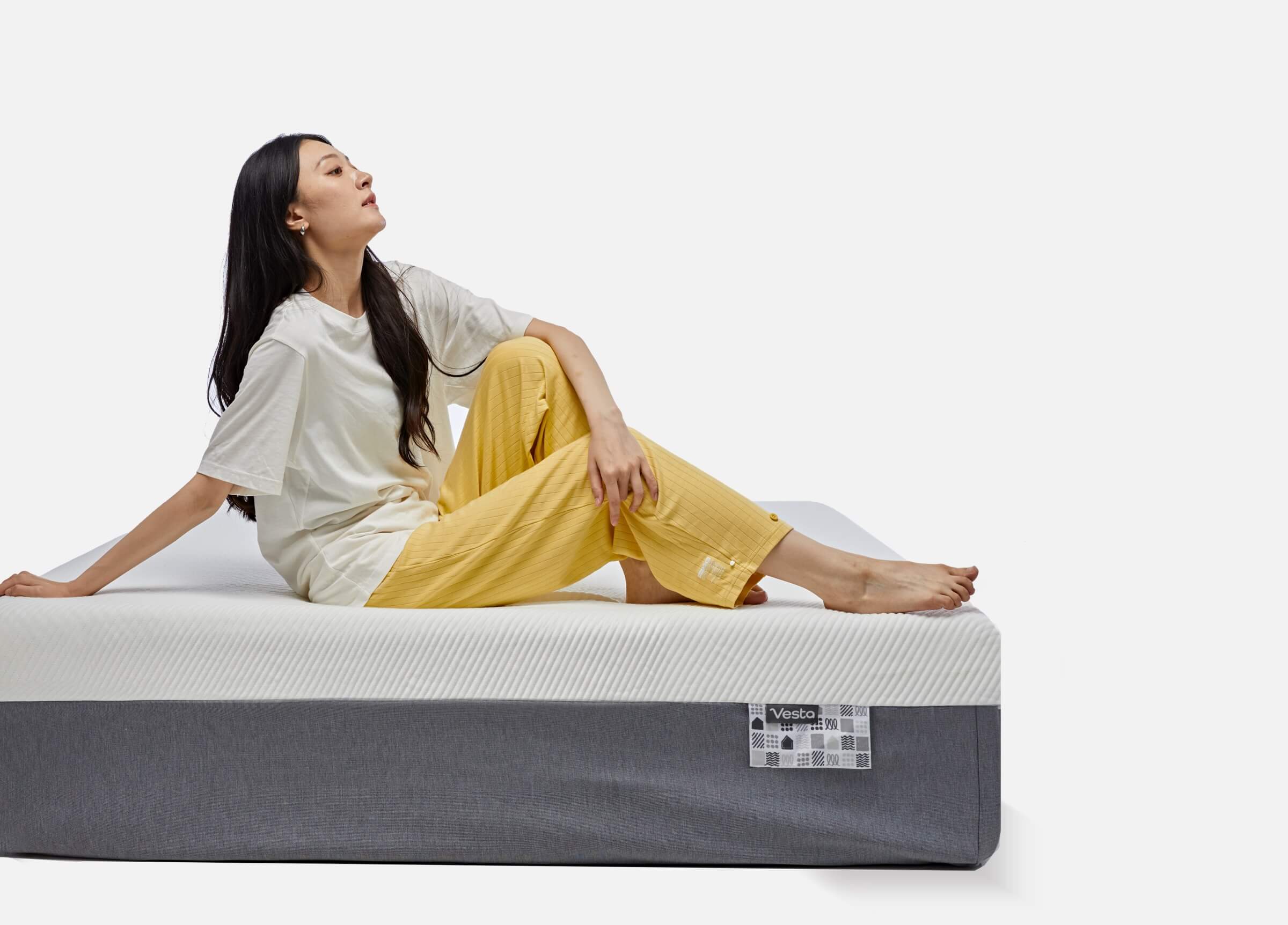 Zenith™ 9-layered Medium-Firm Hybrid Mattress Essential