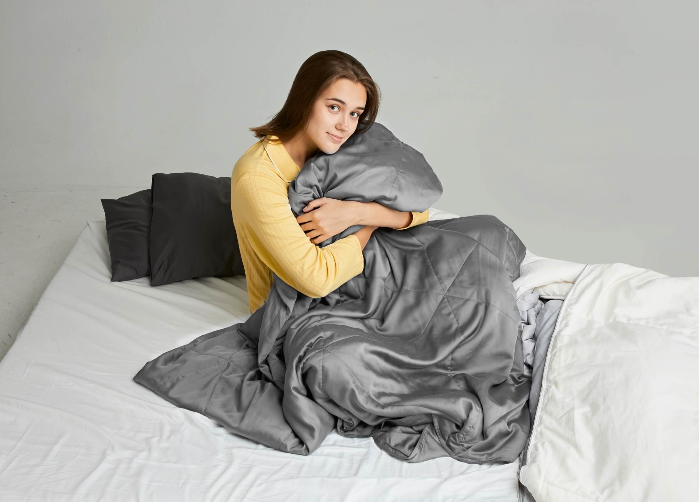 Washable Premium Silk Cooling Blanket Sustainable Duvets Sheets and Pillows By Vesta